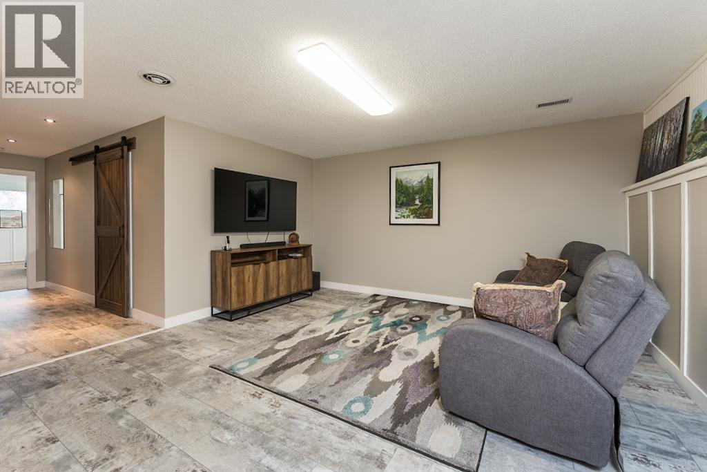 205 N Nicholson Street, Prince George, British Columbia  V2M 3H1 - Photo 7 - R3089518