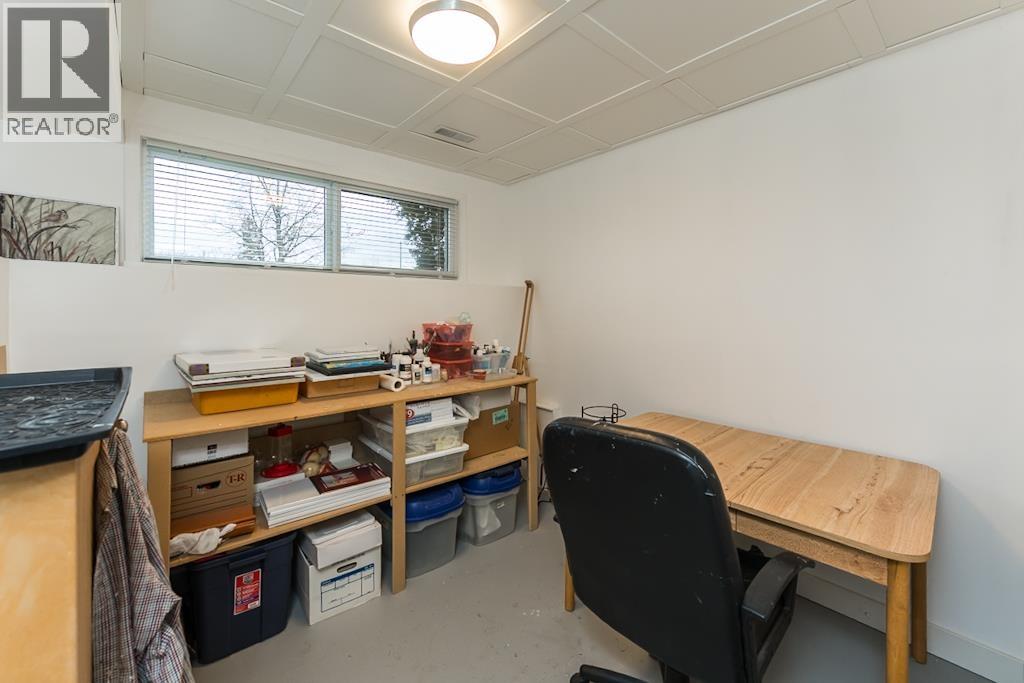 205 N Nicholson Street, Prince George, British Columbia  V2M 3H1 - Photo 31 - R3089518