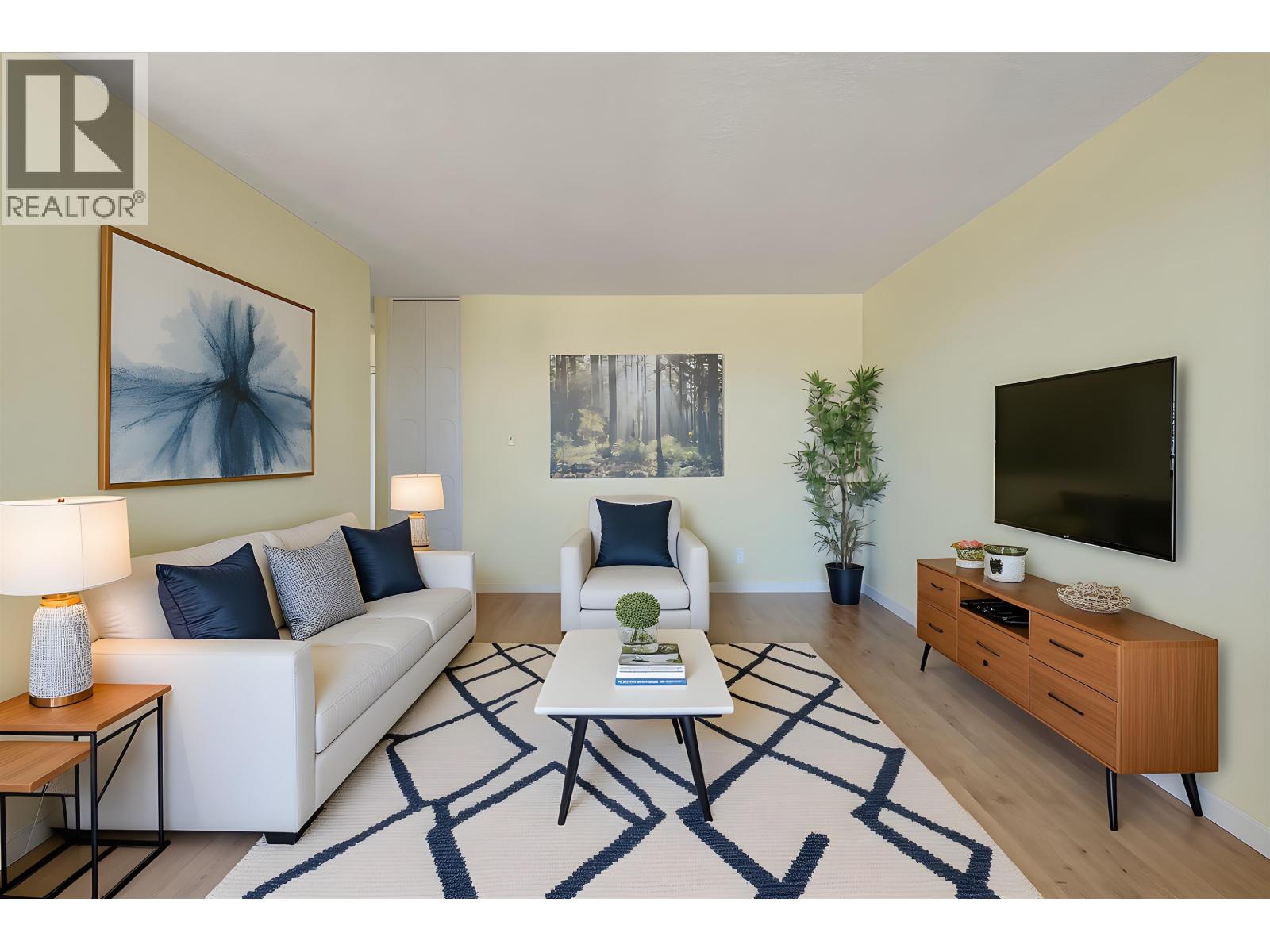 1003 740 Hamilton Street, New Westminster, British Columbia  V3M 5T7 - Photo 3 - R3088490