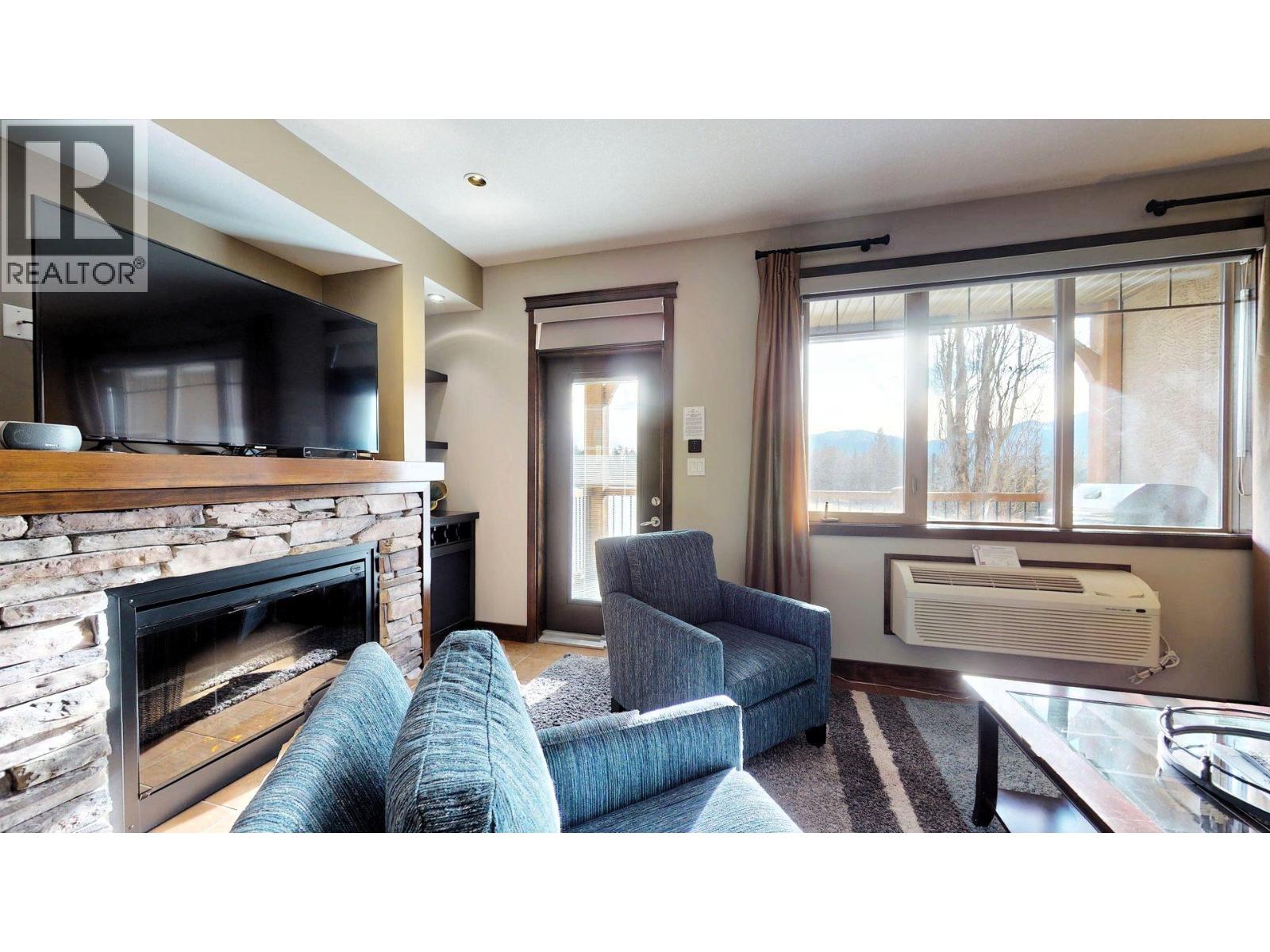 800 Bighorn Boulevard Unit# 825 D, Radium Hot Springs, British Columbia  V0A 1M0 - Photo 6 - 10375860