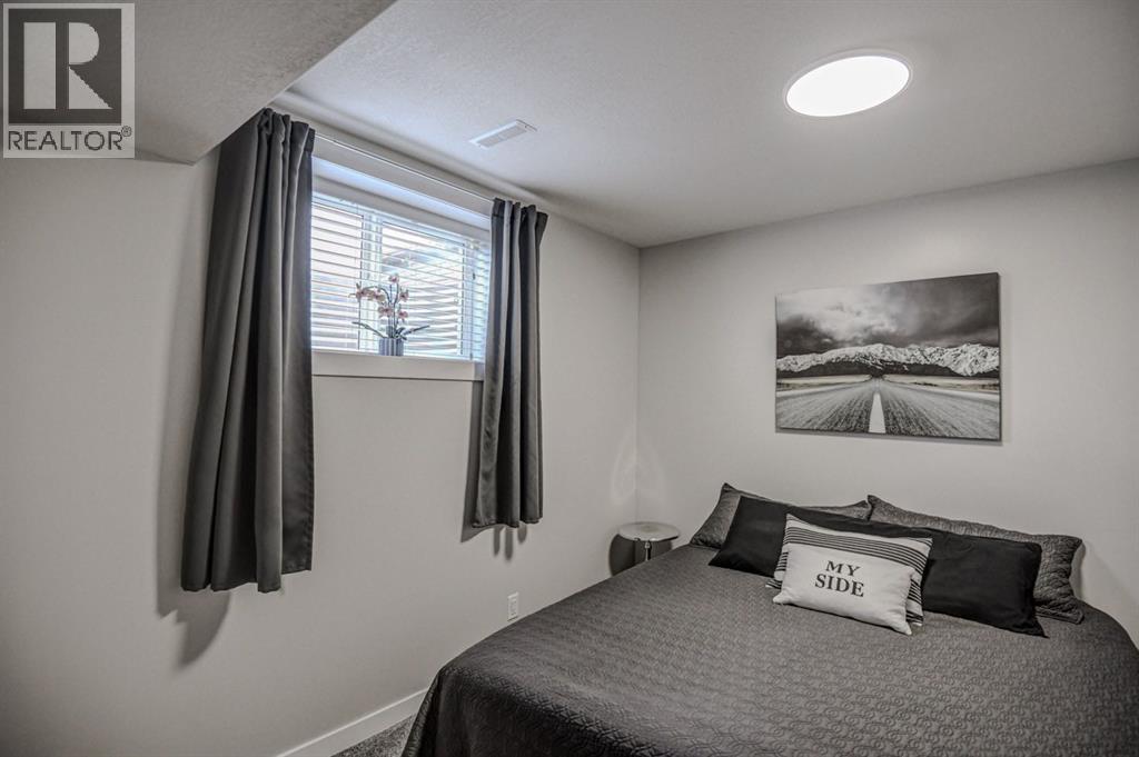 349 Luxstone Place Sw, Airdrie, Alberta  T4B 0A6 - Photo 31 - A2284919