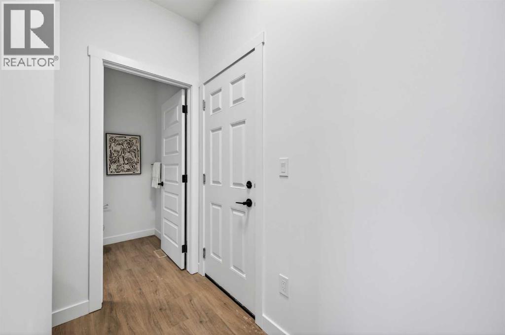 1055 Bayview Crescent Sw, Airdrie, Alberta  T4B 5N8 - Photo 17 - A2284926