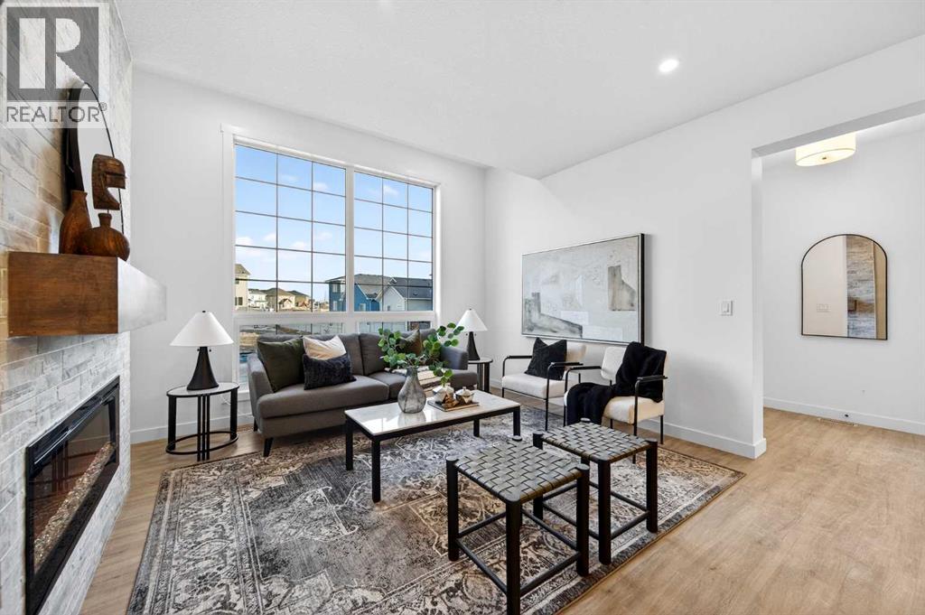 1055 Bayview Crescent Sw, Airdrie, Alberta  T4B 5N8 - Photo 5 - A2284926