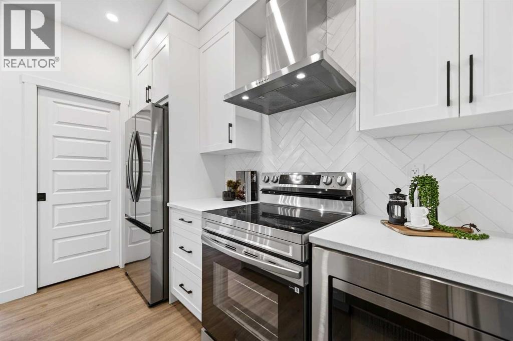 1055 Bayview Crescent Sw, Airdrie, Alberta  T4B 5N8 - Photo 14 - A2284926