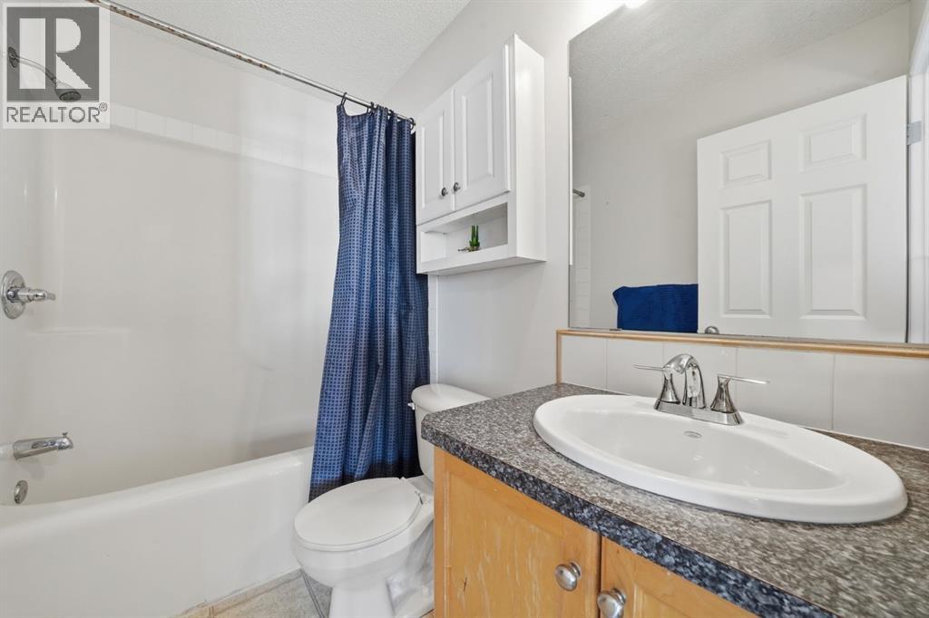 49 Royal Birch Mount Nw, Calgary, Alberta  T3G 5W7 - Photo 15 - A2285195