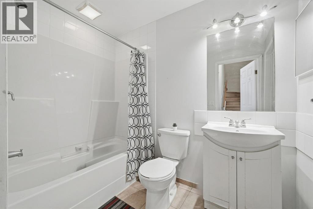 49 Royal Birch Mount Nw, Calgary, Alberta  T3G 5W7 - Photo 24 - A2285195