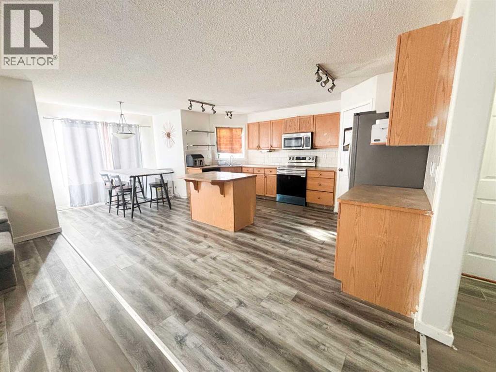 531 Stonegate Road Nw, Airdrie, Alberta  T4B 2Z9 - Photo 16 - A2286037