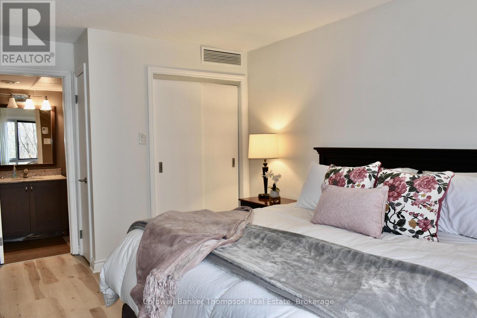 23-205 Mapleridge Deerhurst Drive, Huntsville, Ontario  P1H 1A9 - Photo 4 - X12780914