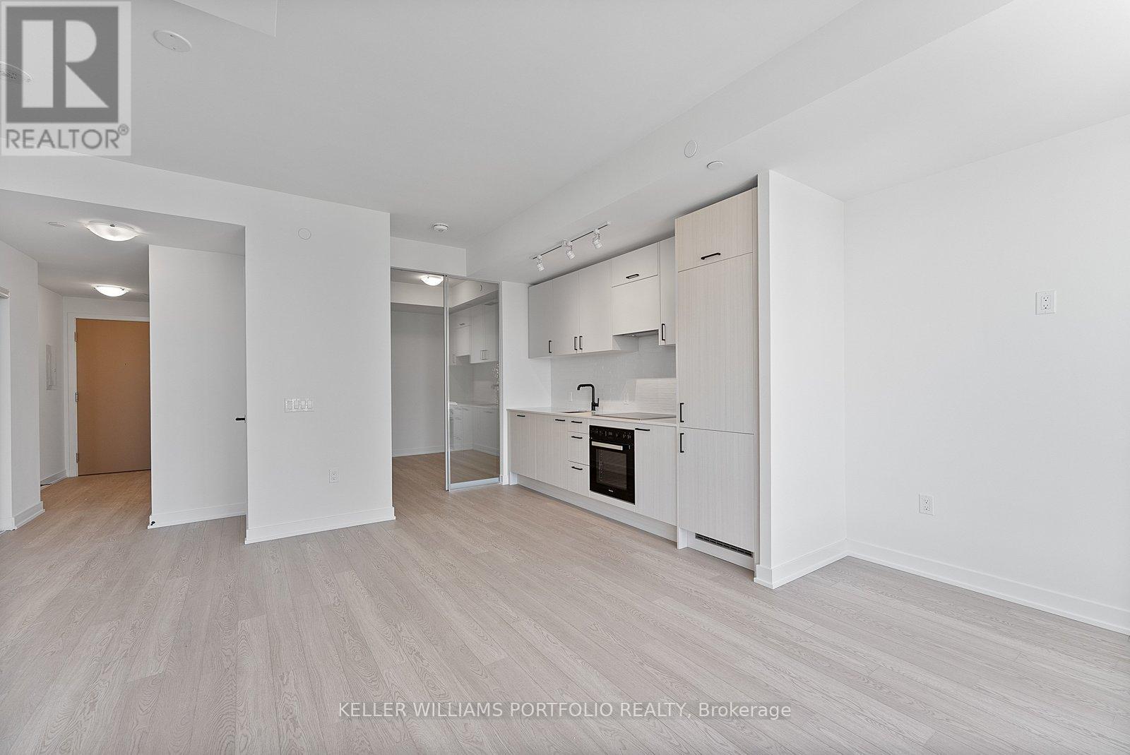 3115 - 1 Quarrington Lane, Toronto, Ontario  M3C 0S4 - Photo 8 - C12788192