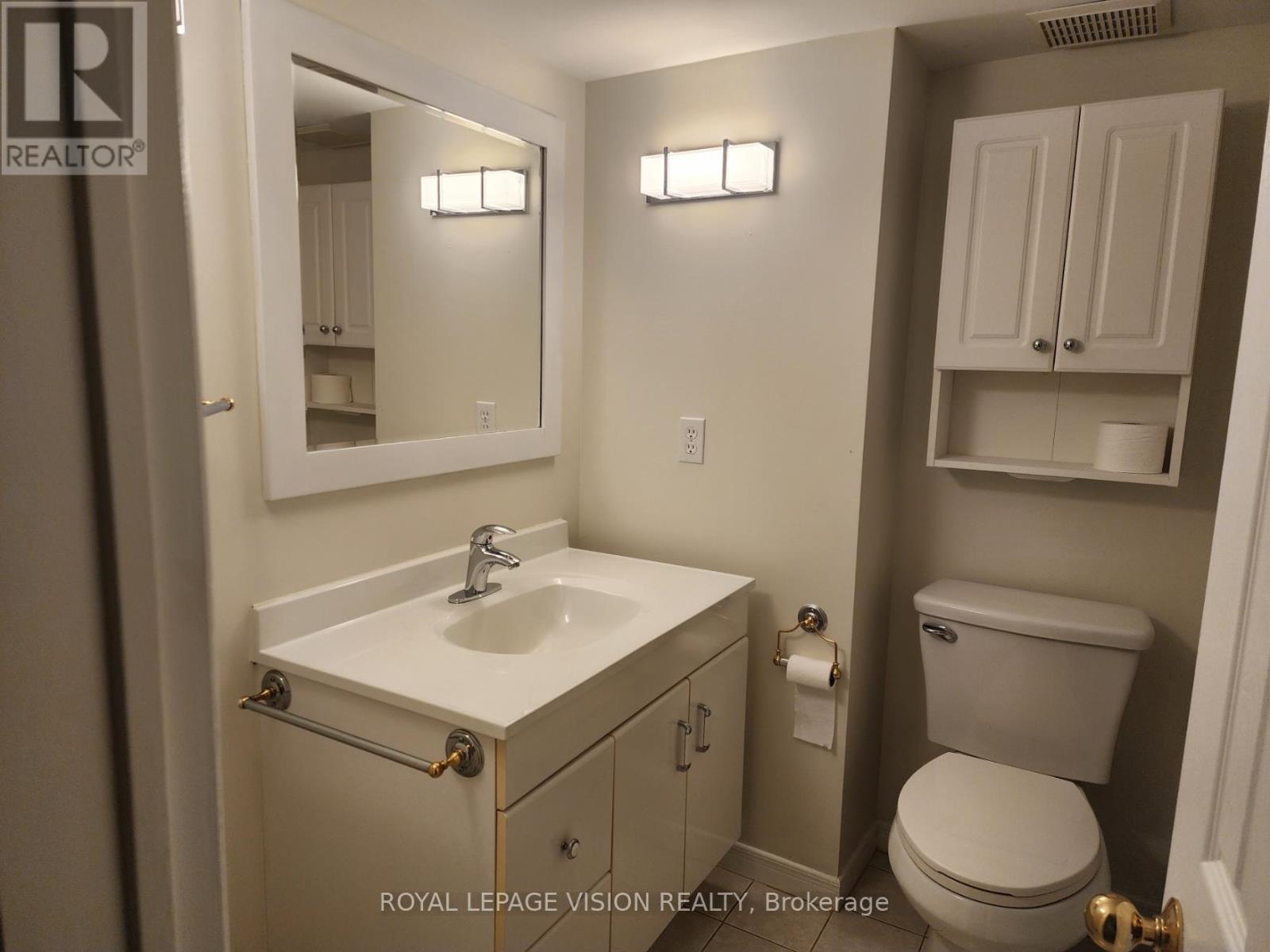 123 Ravenscroft Road, Ajax, Ontario  L1T 1X3 - Photo 8 - E12788214