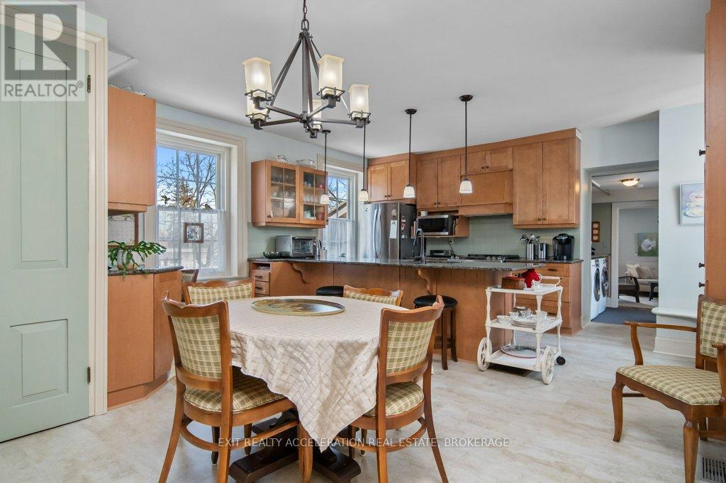 232 Dundas Street W, Greater Napanee, Ontario  K7R 2A8 - Photo 11 - X12750702