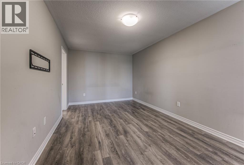 225 Netherby Lane, Kitchener, Ontario  N2R 0L9 - Photo 27 - 40804147