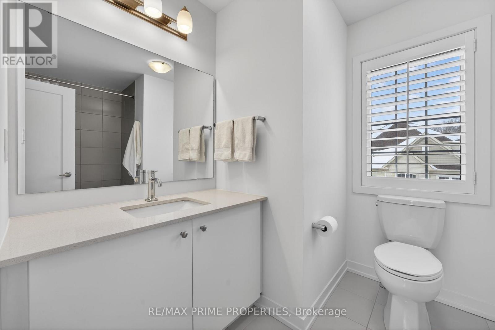 106 Lyall Stokes Circle, East Gwillimbury (Mt Albert), Ontario  L0G 1M0 - Photo 36 - N12788124