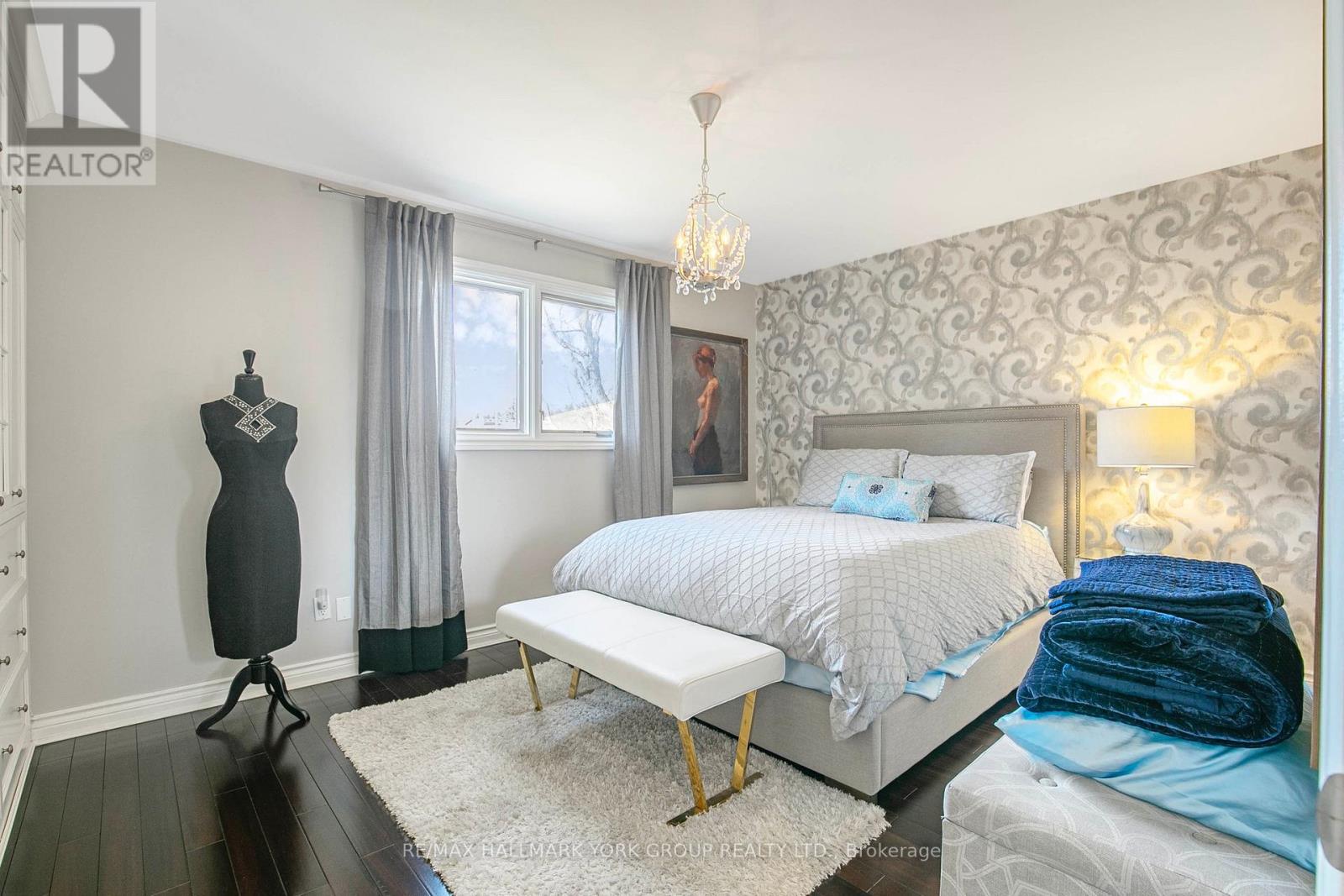 82 Fairway Drive, Aurora, Ontario  L4G 2H4 - Photo 21 - N12788184