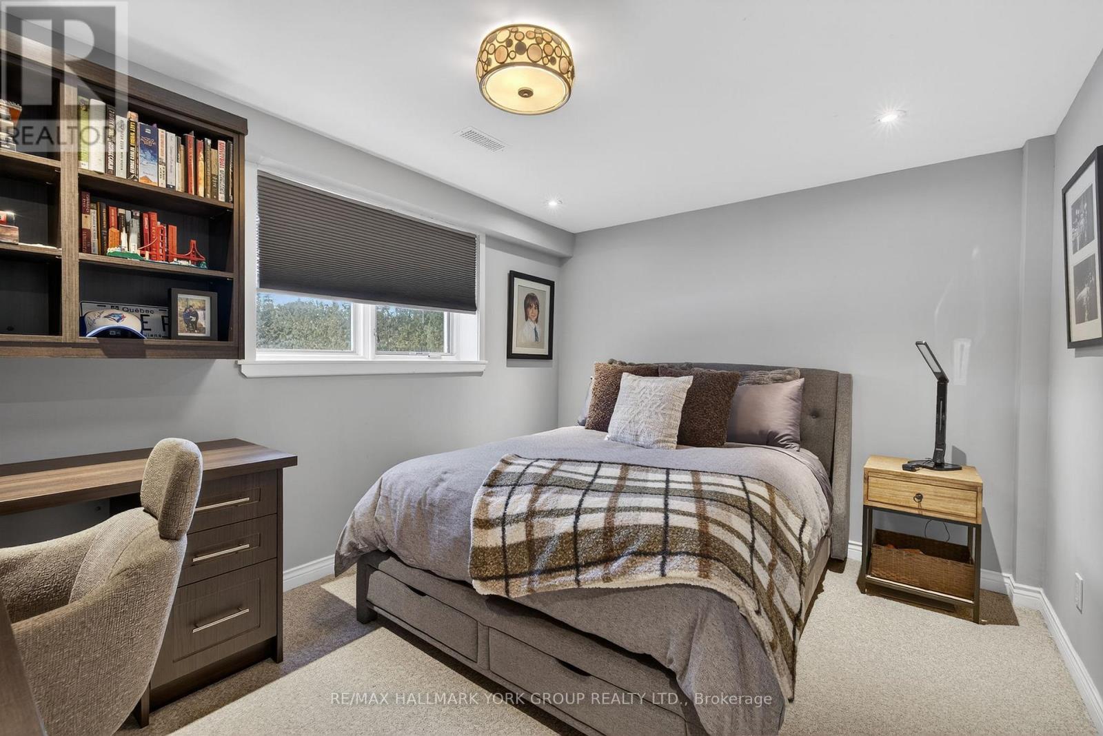 82 Fairway Drive, Aurora, Ontario  L4G 2H4 - Photo 34 - N12788184