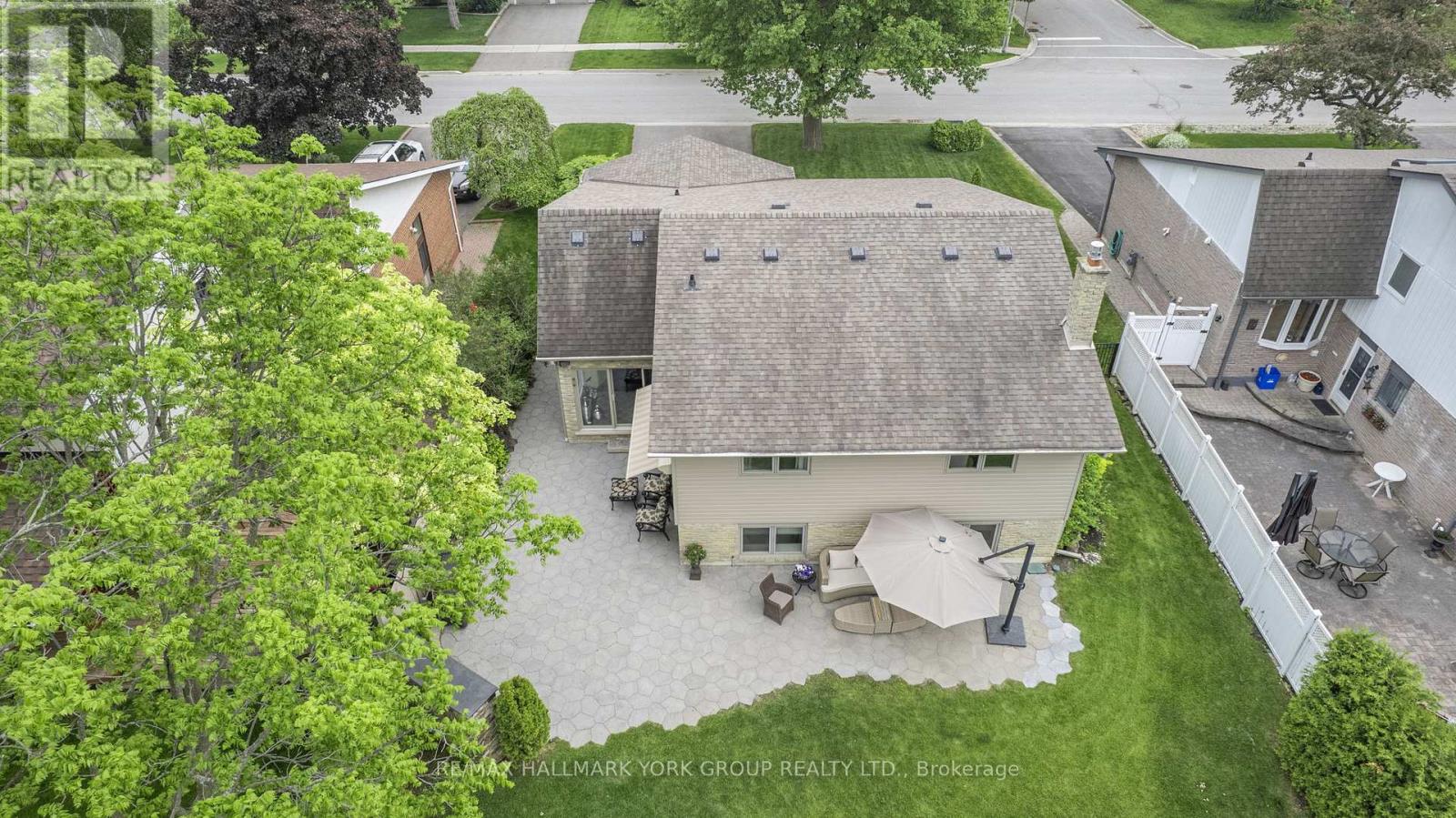 82 Fairway Drive, Aurora, Ontario  L4G 2H4 - Photo 43 - N12788184