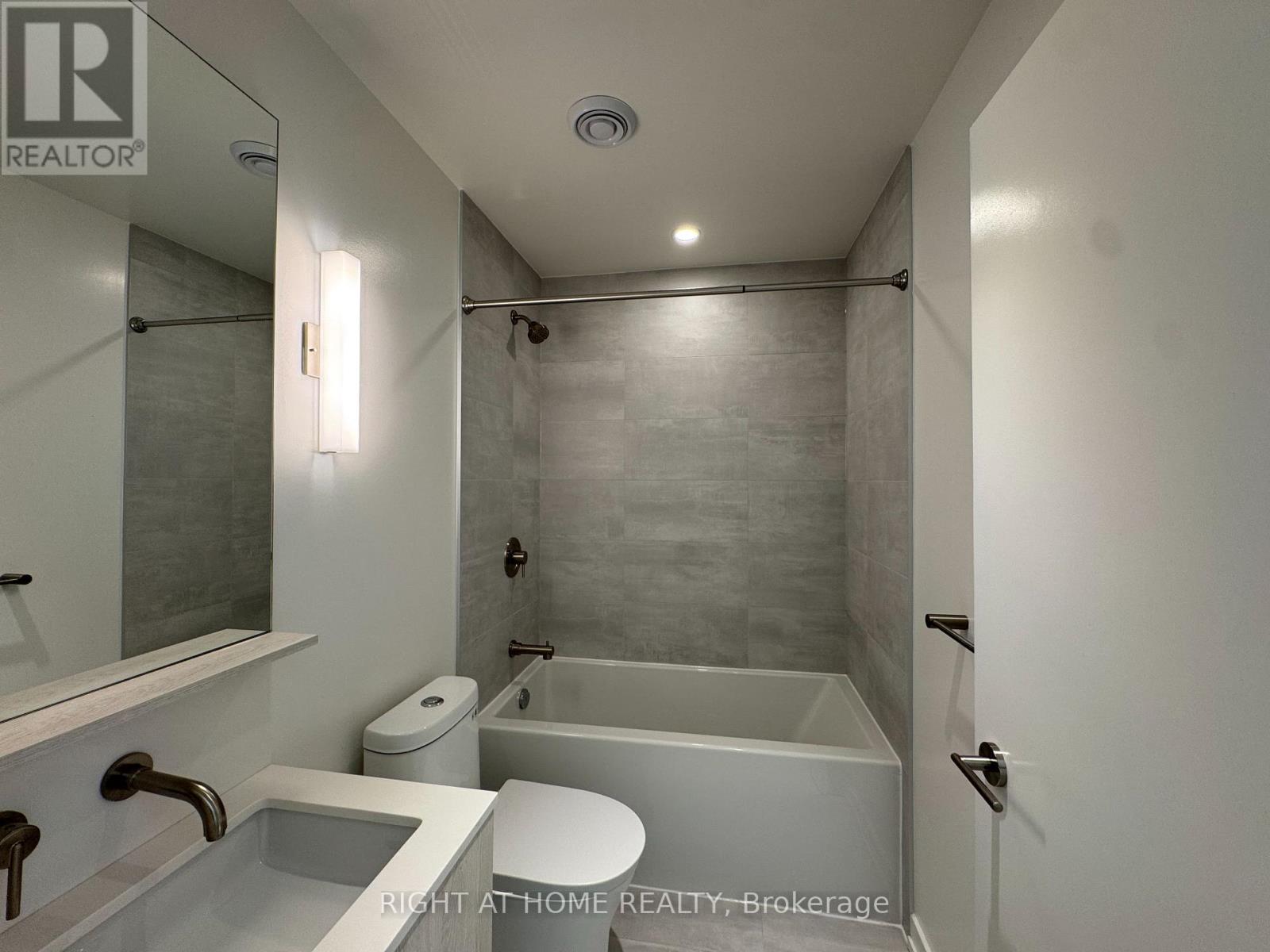 901s - 110 Broadway Avenue, Toronto, Ontario  M4P 1V7 - Photo 18 - C12732252