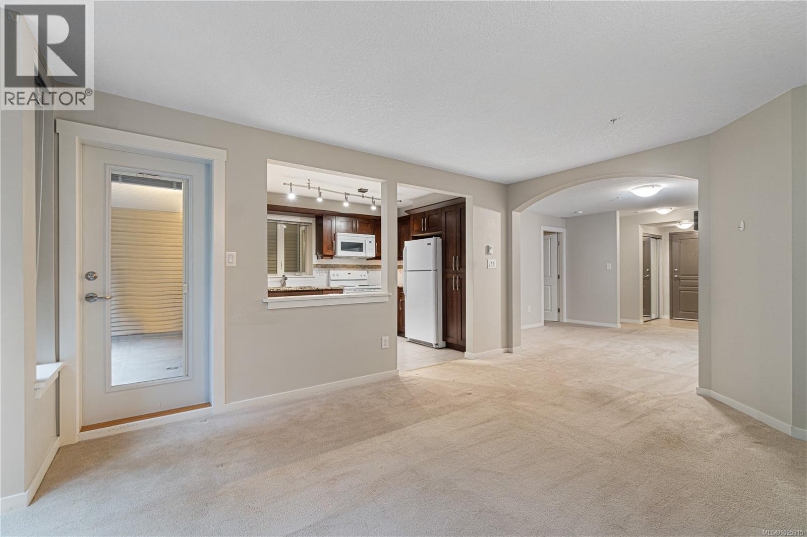 307 5670 Edgewater Lane, Nanaimo, British Columbia  V9T 6K1 - Photo 15 - 1025915