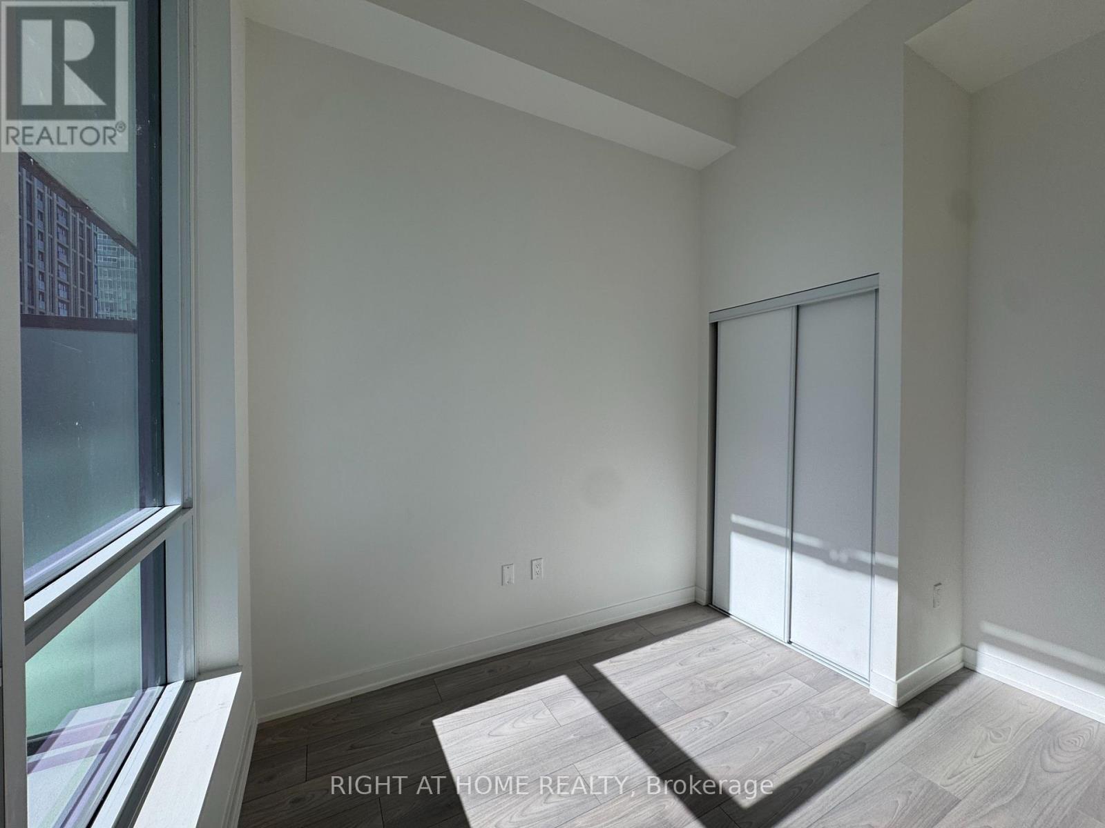 901s - 110 Broadway Avenue, Toronto, Ontario  M4P 1V7 - Photo 11 - C12732252