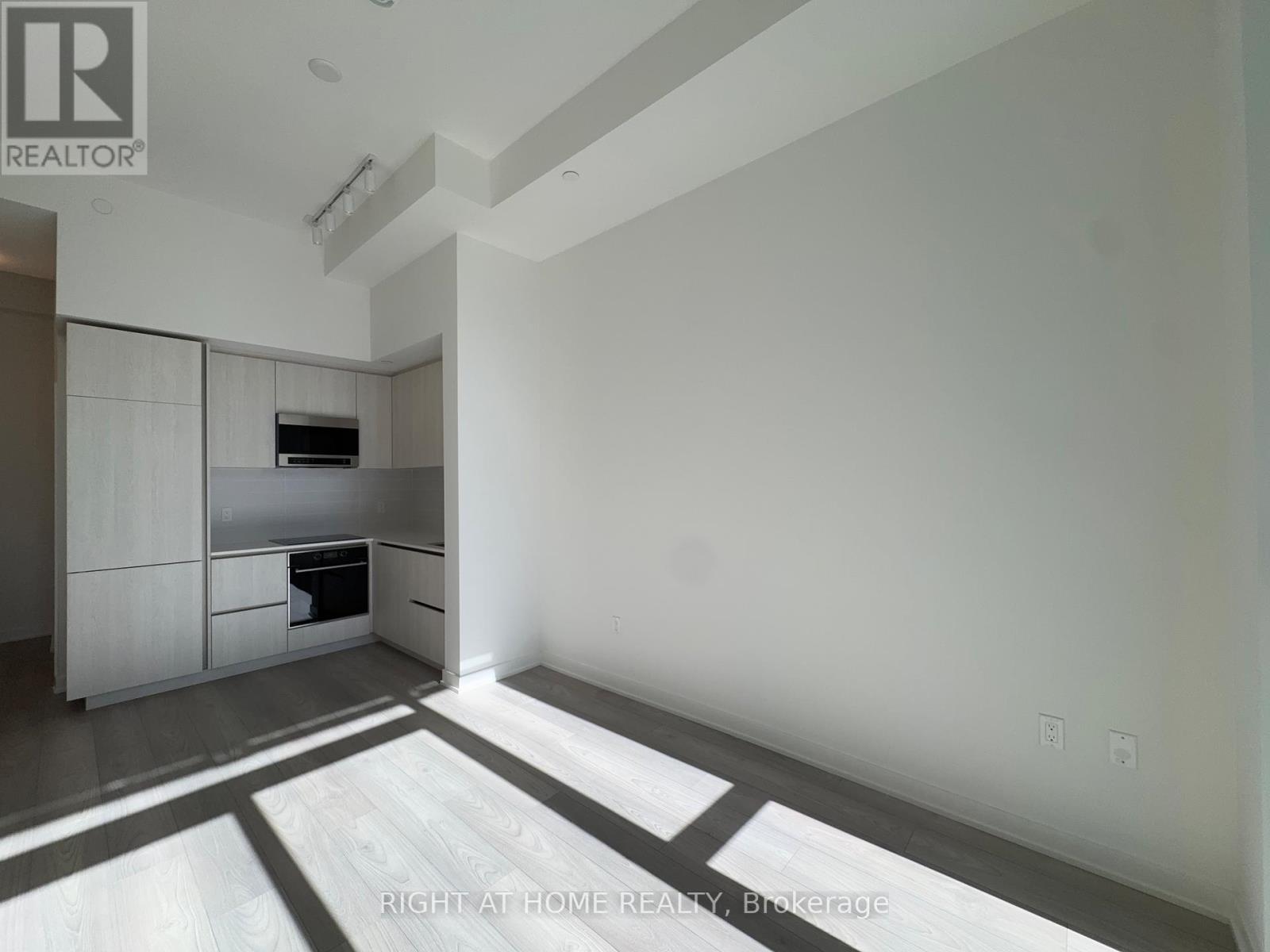 901s - 110 Broadway Avenue, Toronto, Ontario  M4P 1V7 - Photo 3 - C12732252