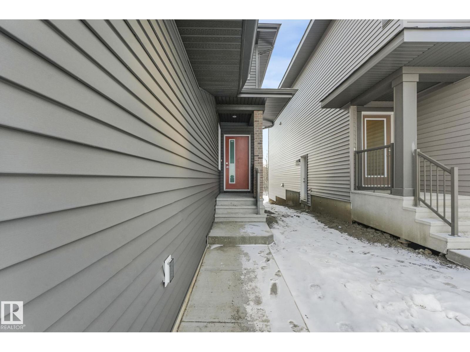 17531 7 St Ne Ne, Edmonton, Alberta  T5Y 4K3 - Photo 3 - E4473514