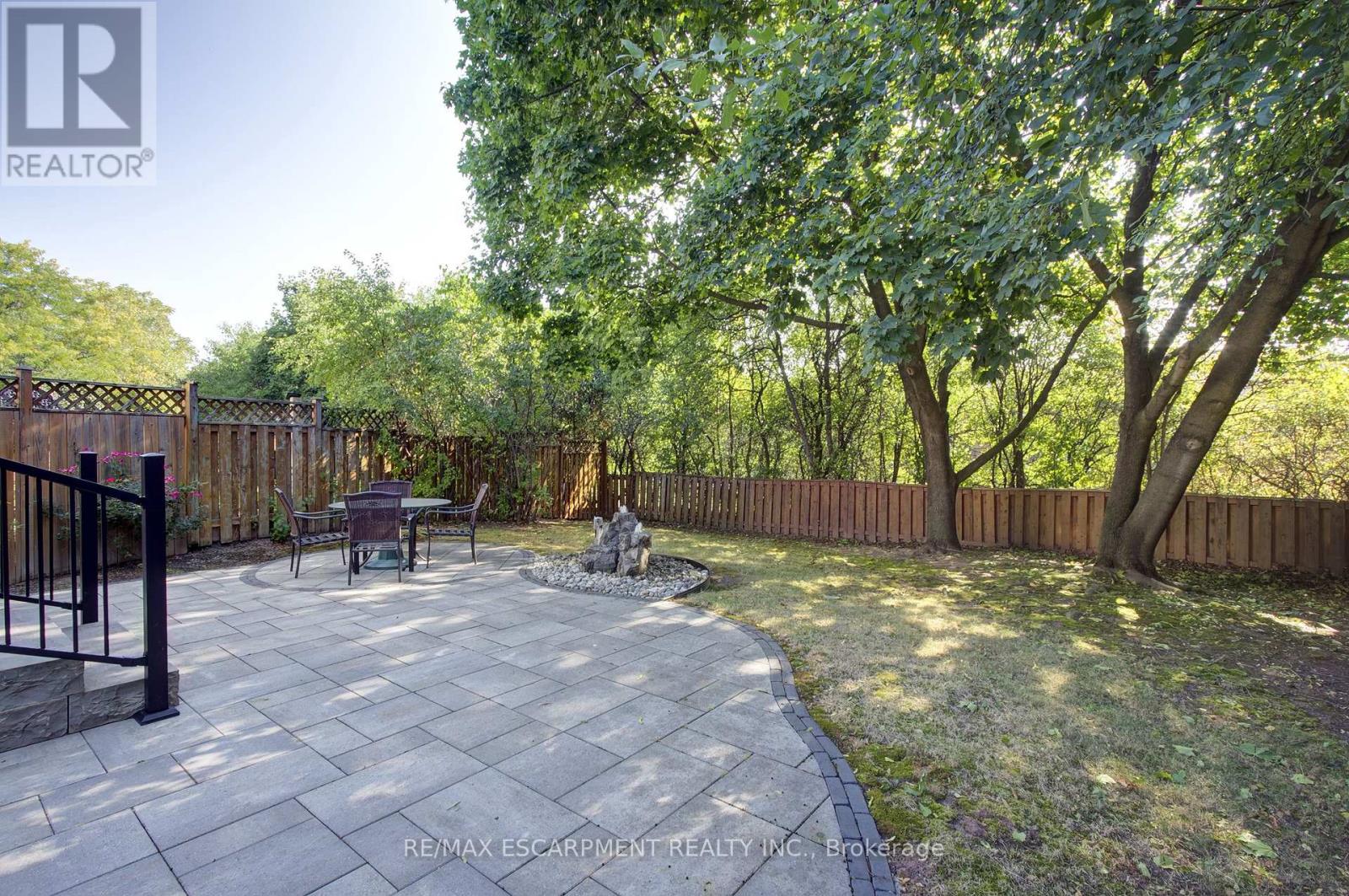 214 Ross Lane, Oakville, Ontario  L6H 5K5 - Photo 38 - W12721634