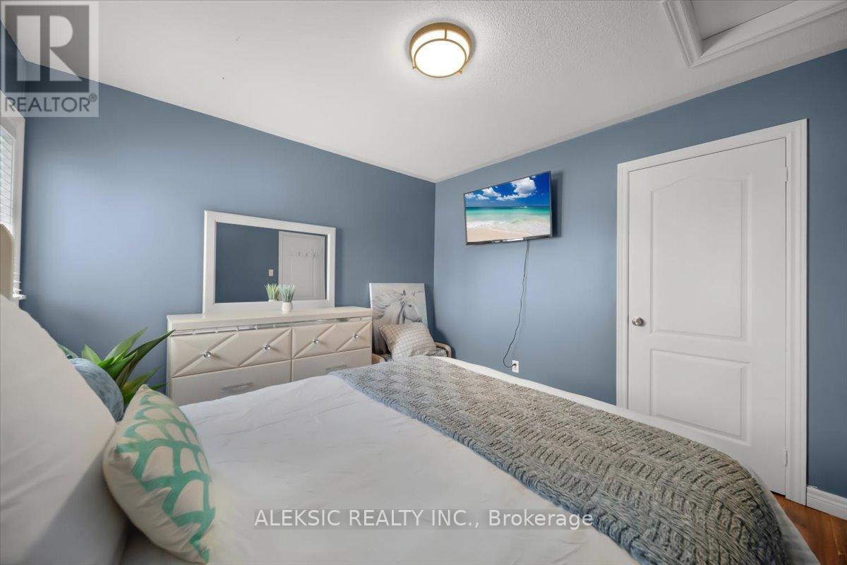 33 Hillpath Crescent, Brampton, Ontario  L6Z 4T7 - Photo 29 - W12787410