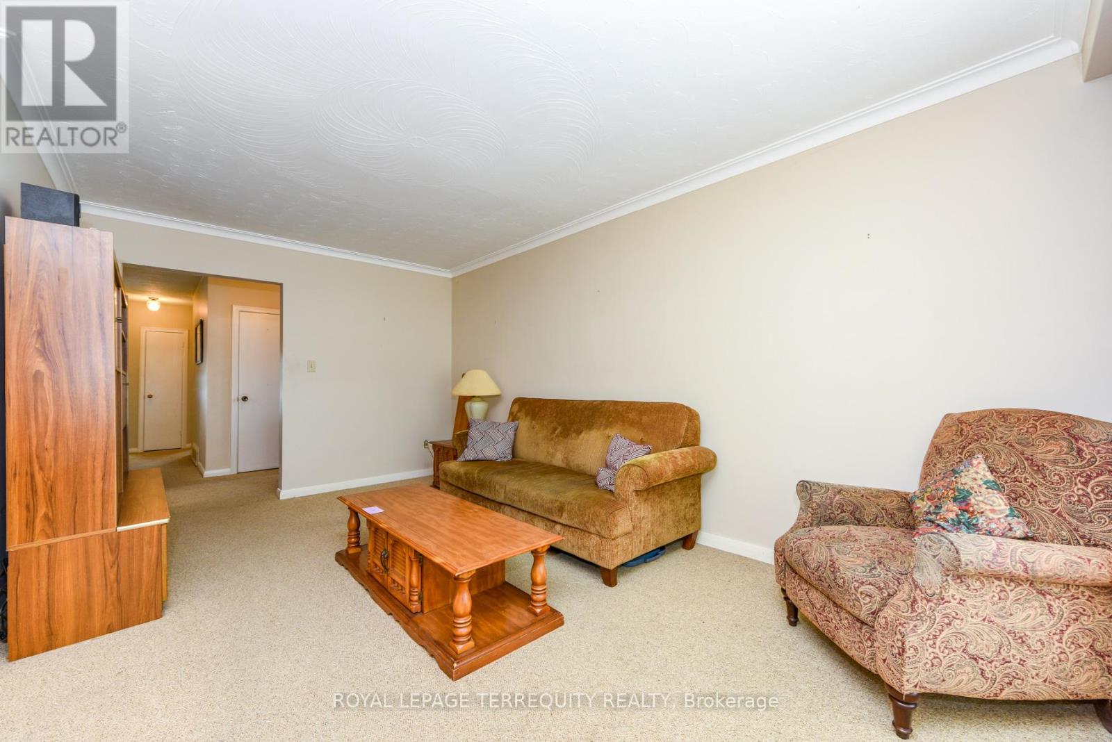 55 Watercliffe Road, Toronto, Ontario  M9W 4E9 - Photo 12 - W12788098