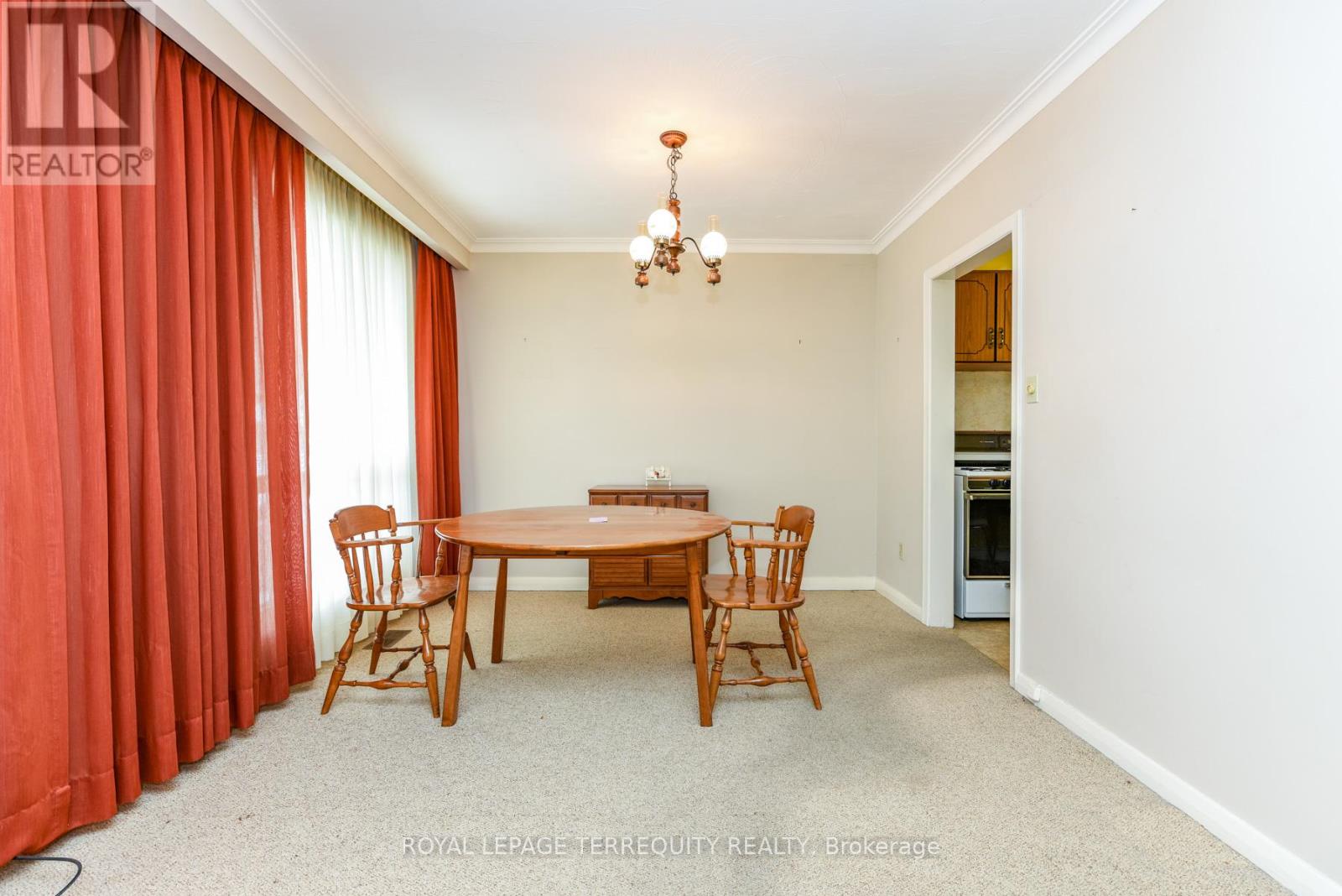 55 Watercliffe Road, Toronto, Ontario  M9W 4E9 - Photo 16 - W12788098