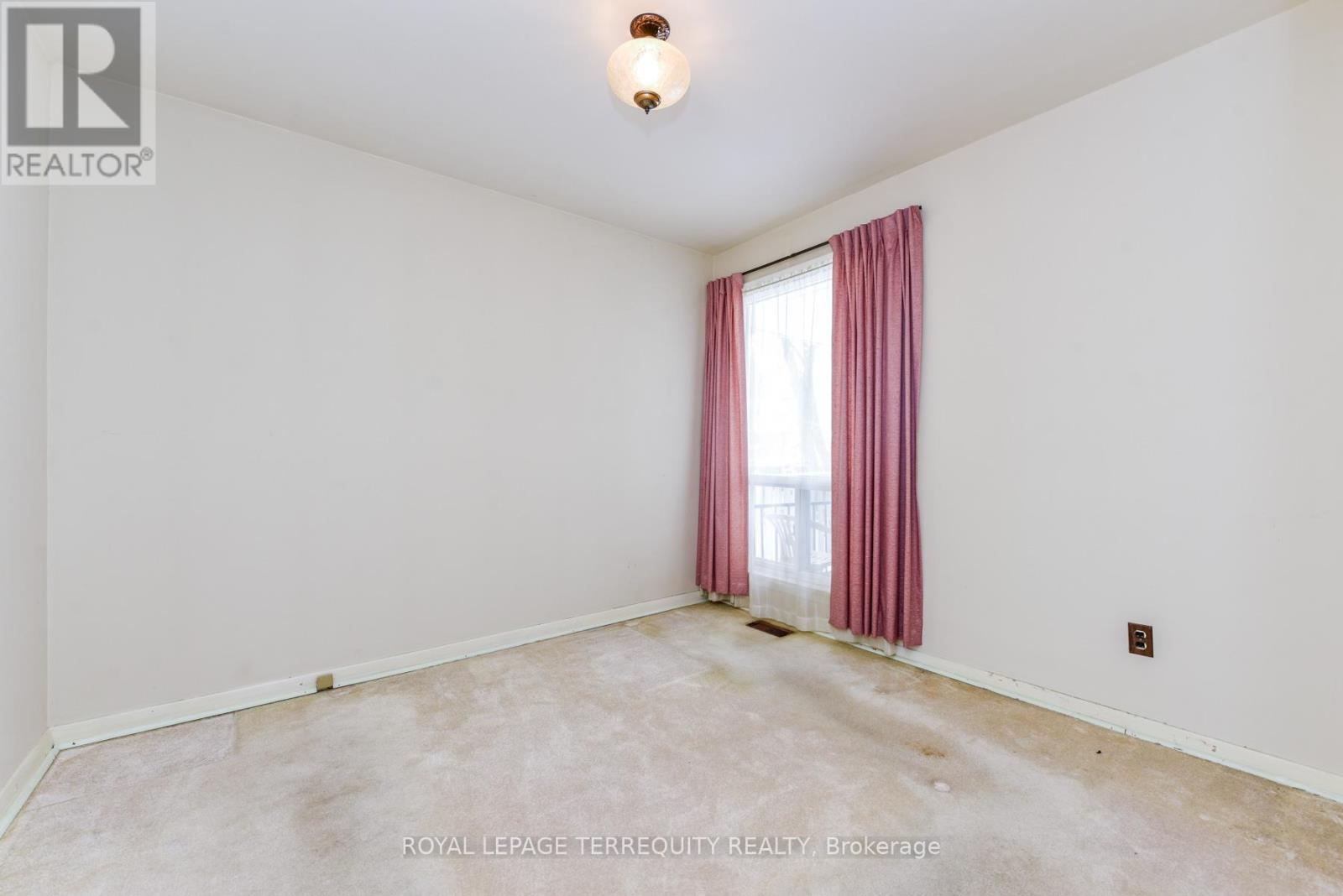 55 Watercliffe Road, Toronto, Ontario  M9W 4E9 - Photo 39 - W12788098