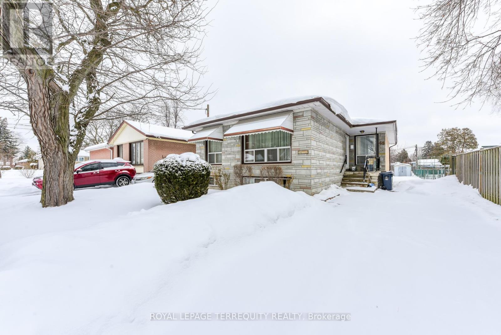 55 Watercliffe Road, Toronto, Ontario  M9W 4E9 - Photo 6 - W12788098