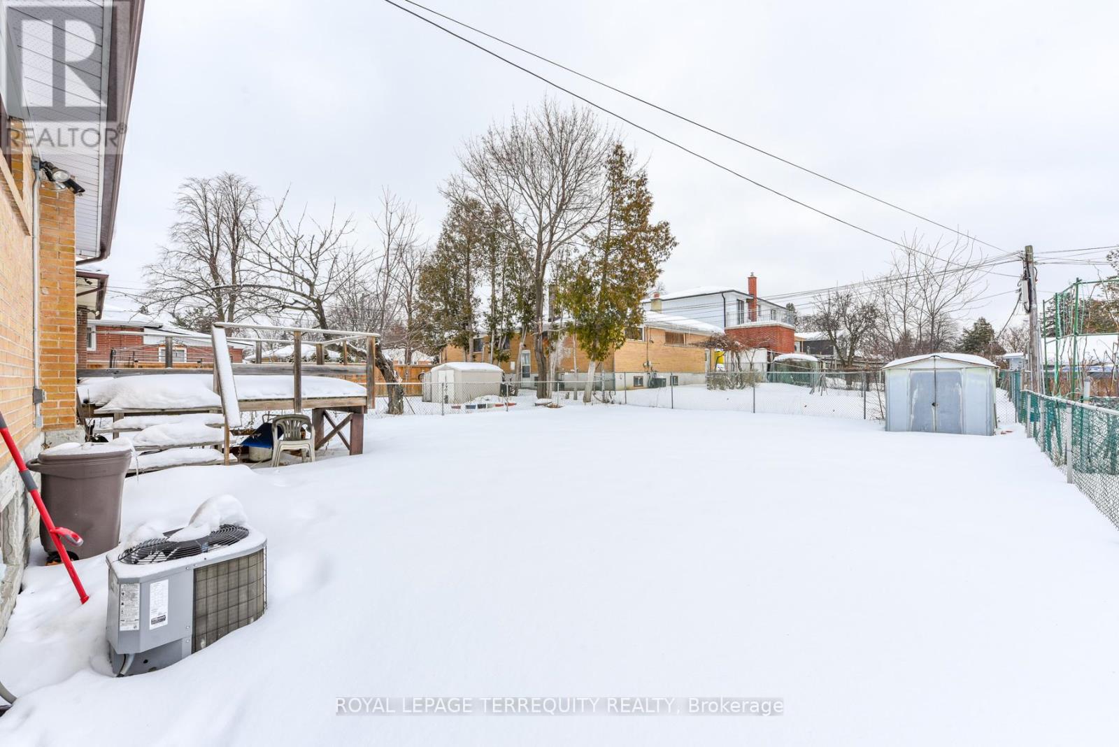 55 Watercliffe Road, Toronto, Ontario  M9W 4E9 - Photo 7 - W12788098