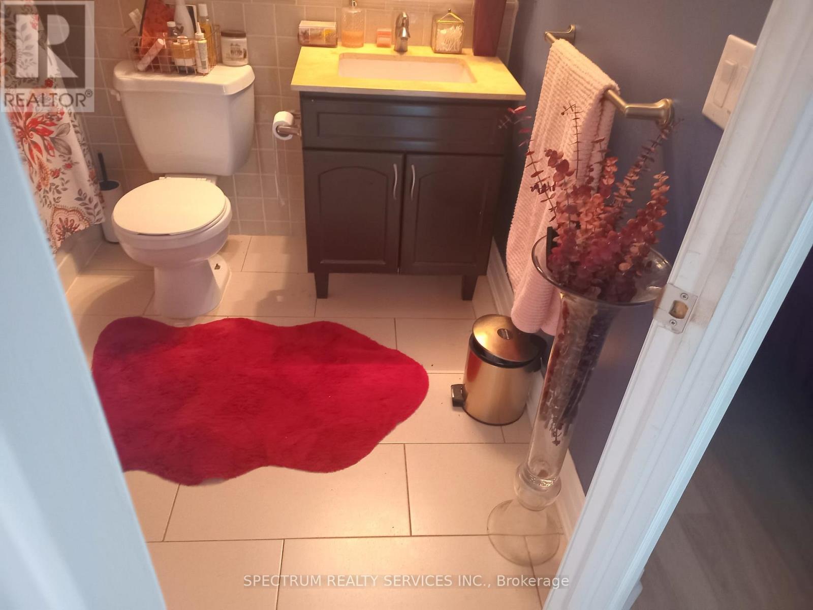 608 - 100 John Street, Brampton, Ontario  L6W 0A8 - Photo 20 - W12788134