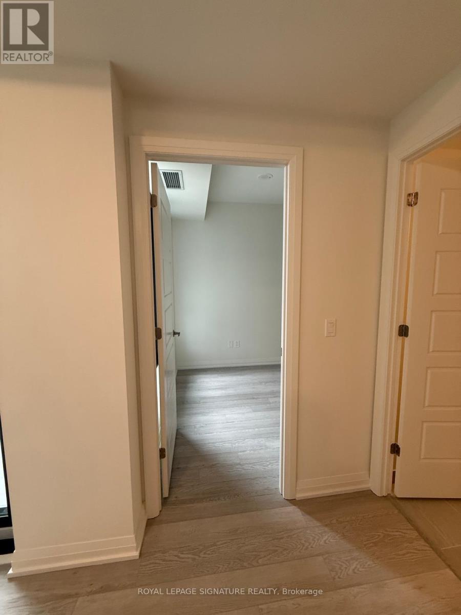 420 - 3006 William Cutmore Boulevard, Oakville, Ontario  L6H 8A4 - Photo 16 - W12788146