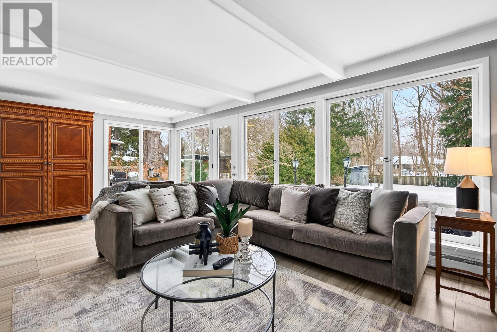 582 Cedar Avenue, Burlington, Ontario  L7T 2R2 - Photo 12 - W12788208