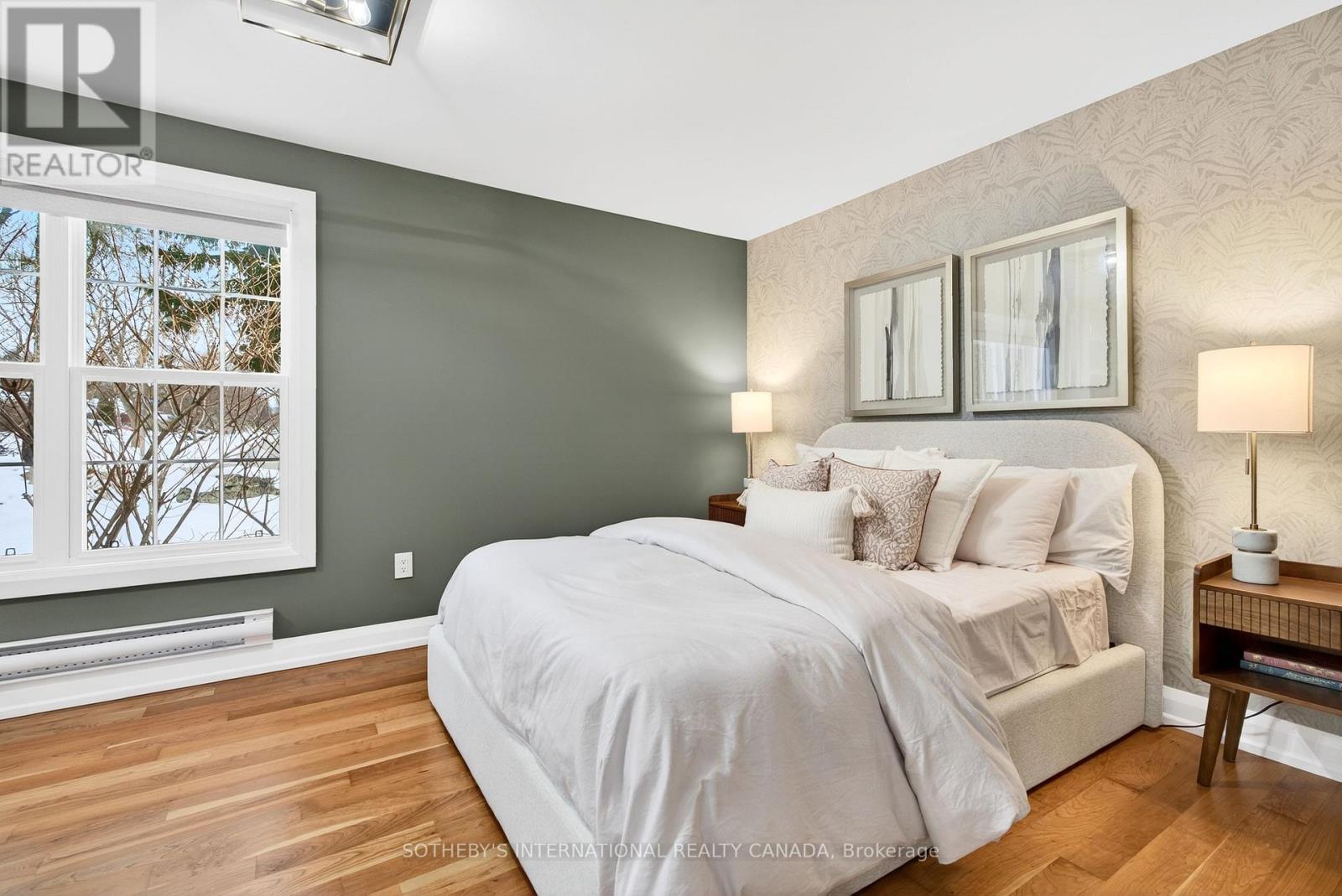 582 Cedar Avenue, Burlington, Ontario  L7T 2R2 - Photo 20 - W12788208