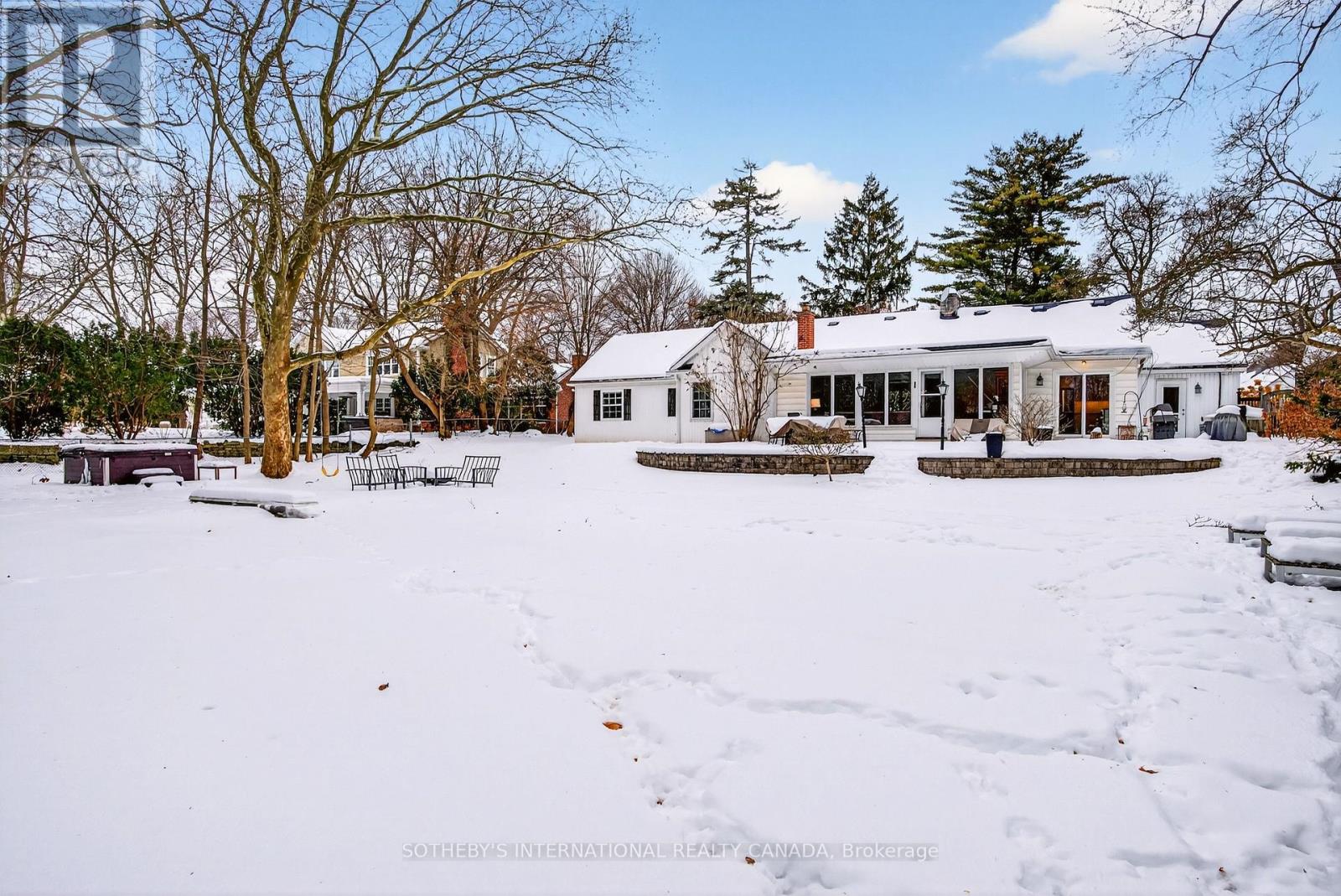 582 Cedar Avenue, Burlington, Ontario  L7T 2R2 - Photo 34 - W12788208