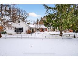 582 CEDAR AVENUE, Burlington, Ontario