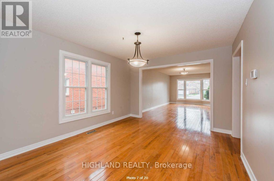 1694 Heritage Way, Oakville, Ontario  L6M 2Z9 - Photo 7 - W12788222