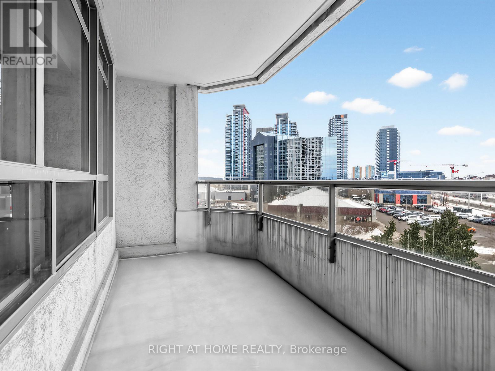 505 - 35 Kingsbridge Garden Circle, Mississauga, Ontario  L5R 3Z5 - Photo 24 - W12788238