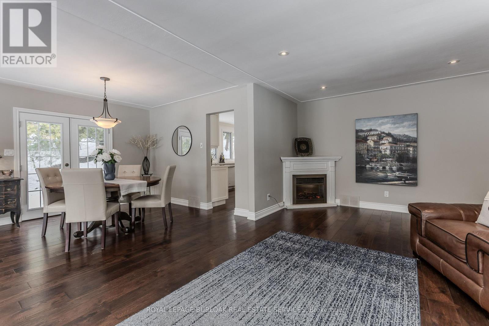 15 Ireson Road, Burlington, Ontario  L7P 0T2 - Photo 13 - W12788240