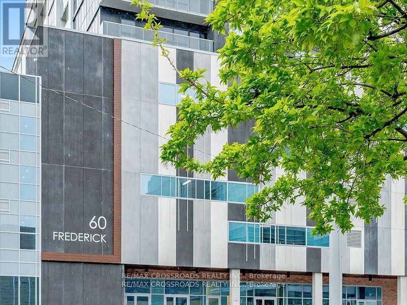 1610 - 60 Frederick Street, Kitchener, Ontario  N2H 0C7 - Photo 2 - X12788068