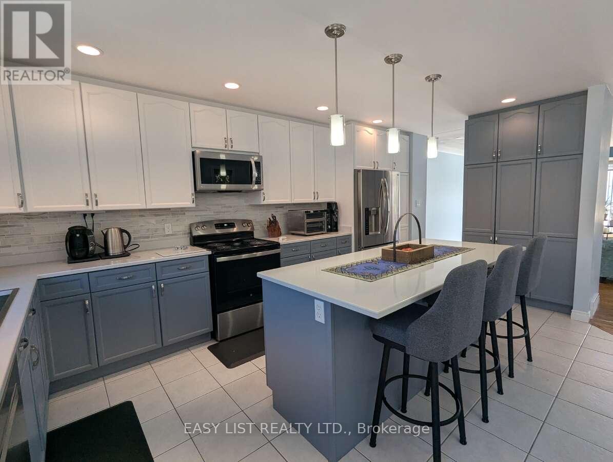 6 Gagnon Court, North Bay, Ontario  P1B 9V3 - Photo 6 - X12788072