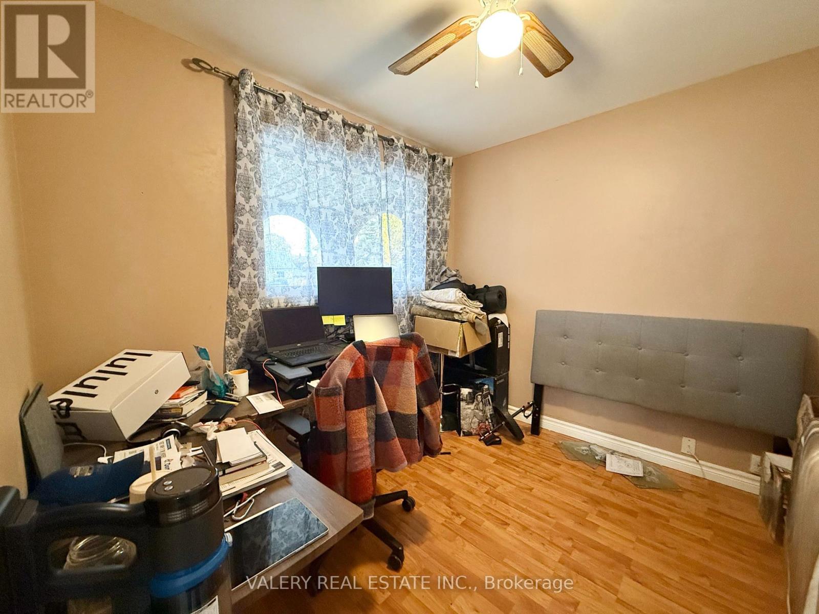 1102 Langlois Ave Avenue, Windsor, Ontario  N9A 2H5 - Photo 7 - X12788096