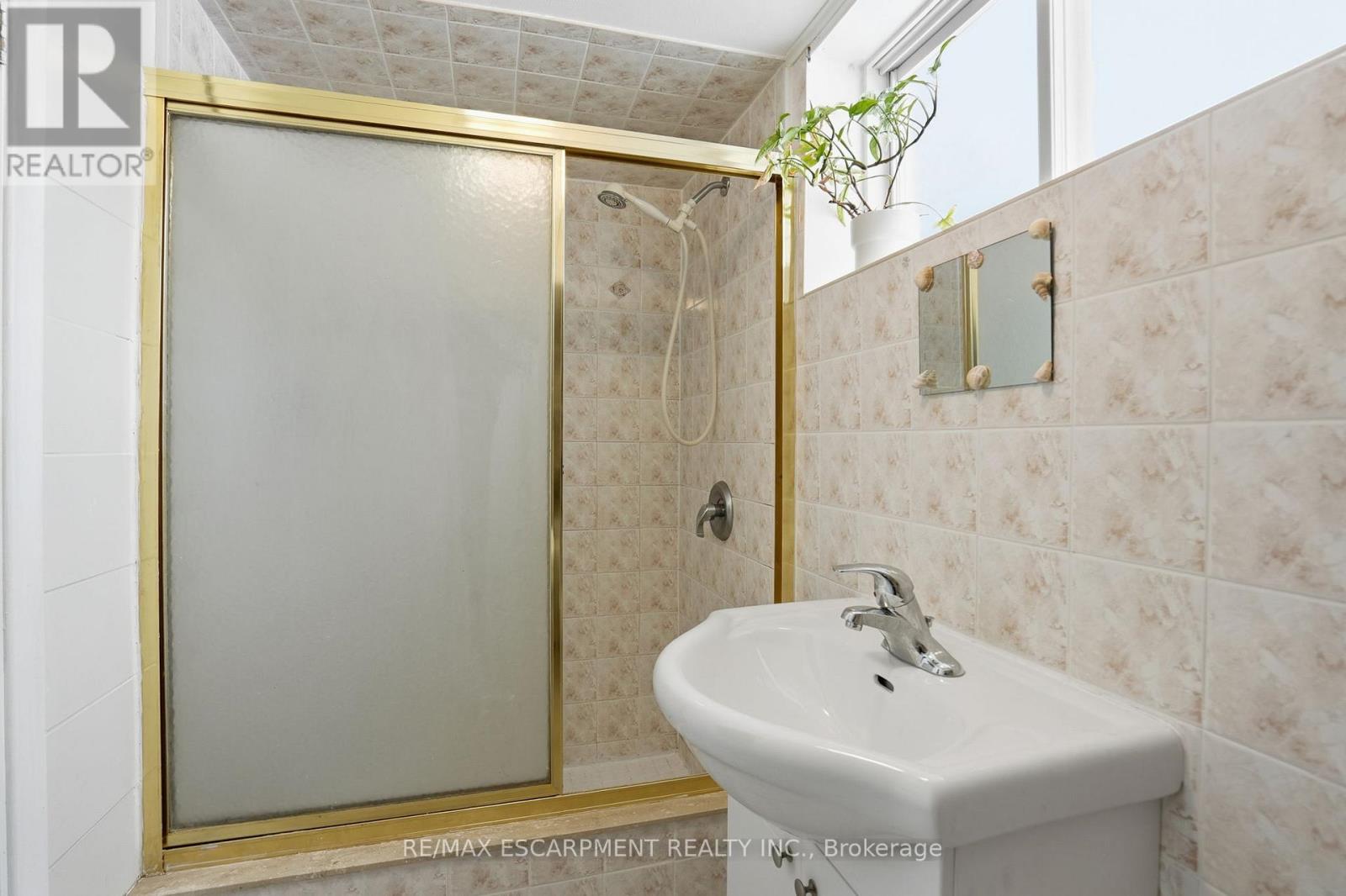 201 Manning Avenue, Hamilton, Ontario  L9A 3G3 - Photo 30 - X12788108