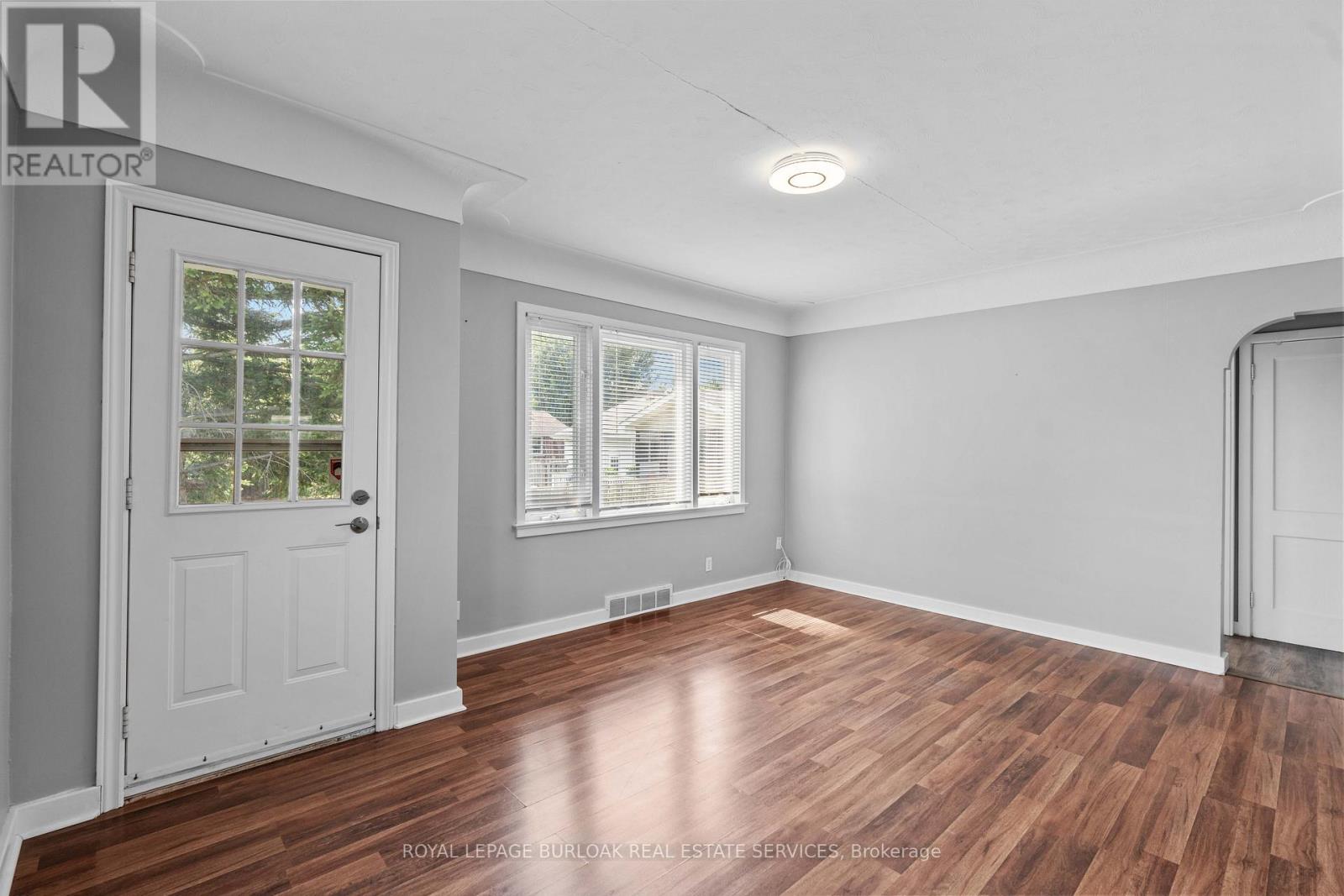 13 Craig Boulevard, Grimsby, Ontario  L3M 4C2 - Photo 11 - X12788120