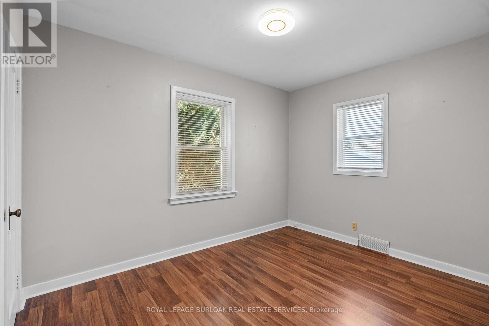 13 Craig Boulevard, Grimsby, Ontario  L3M 4C2 - Photo 15 - X12788120