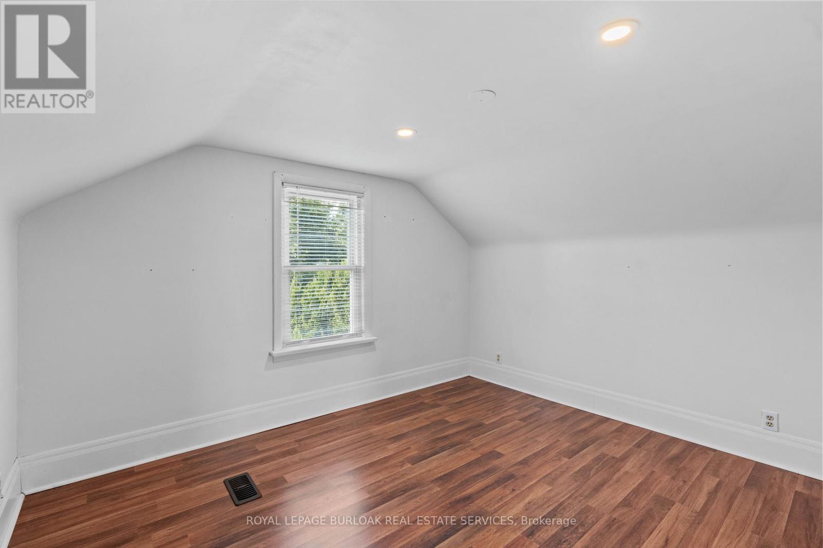 13 Craig Boulevard, Grimsby, Ontario  L3M 4C2 - Photo 20 - X12788120