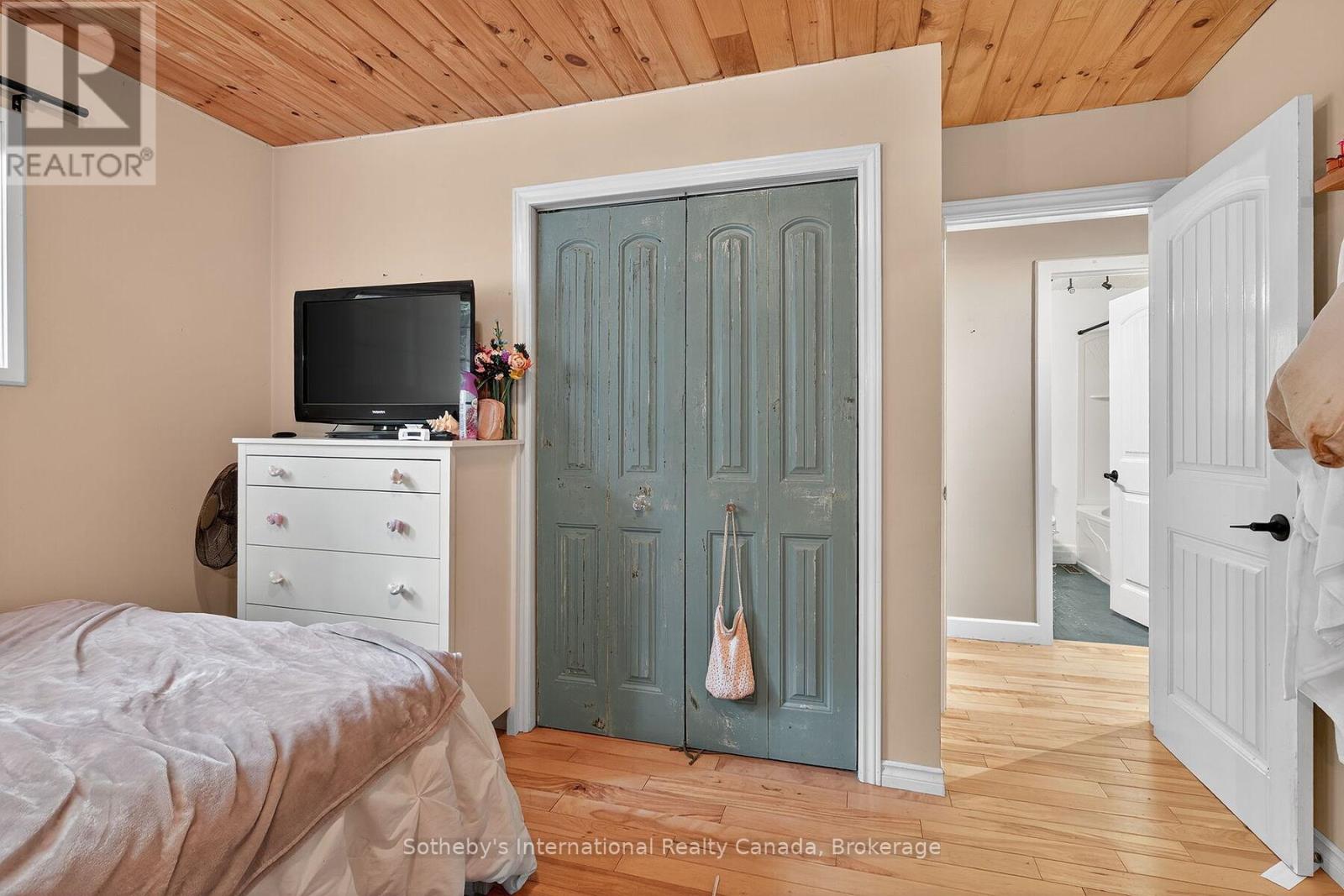 1132 Limberlost Road, Lake Of Bays, Ontario  P1H 2J6 - Photo 27 - X12788304