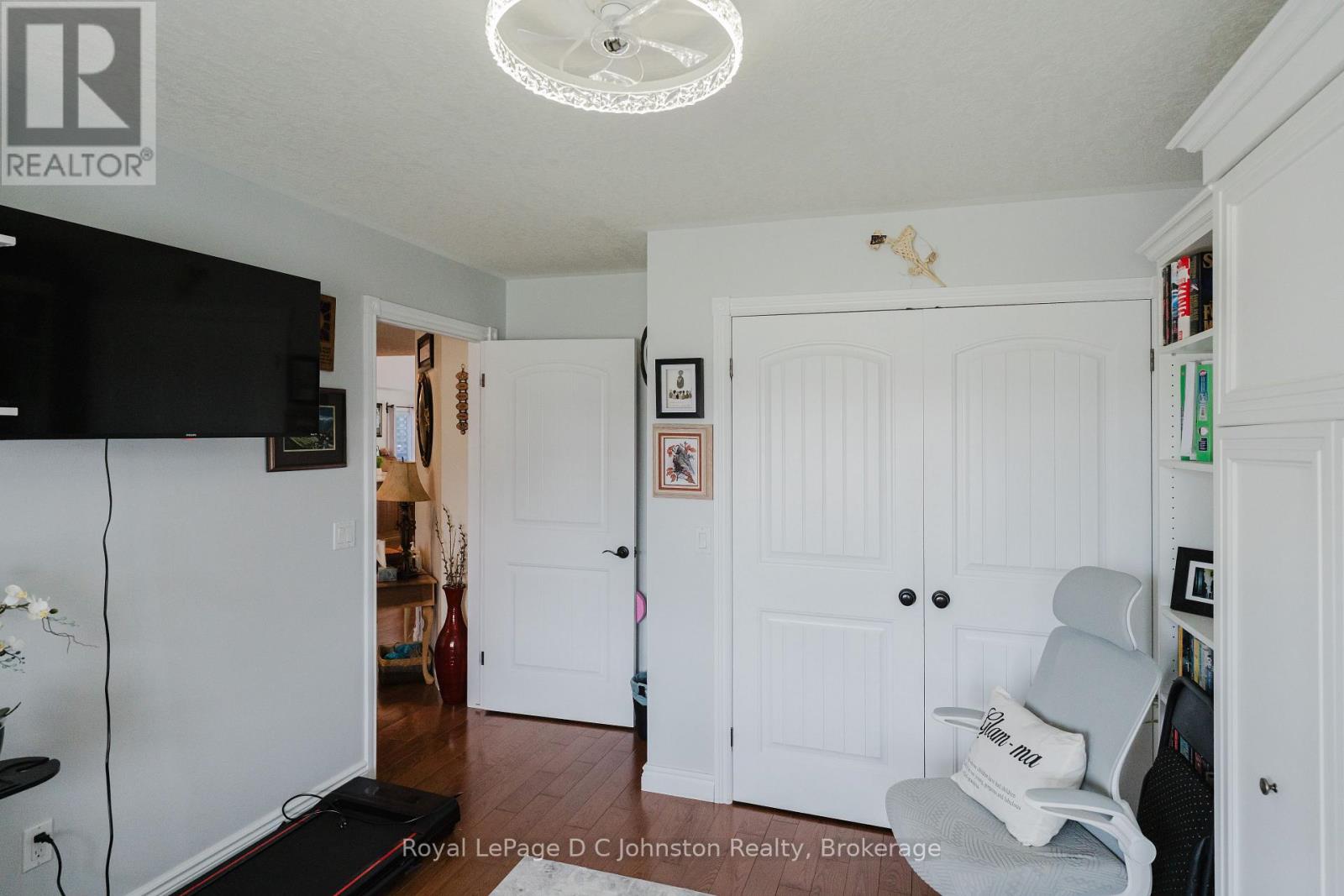 477 Buckby Lane, Saugeen Shores, Ontario  N0H 2C1 - Photo 10 - X12788316